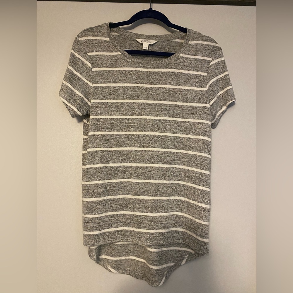 Market and Spruce short sleeve top